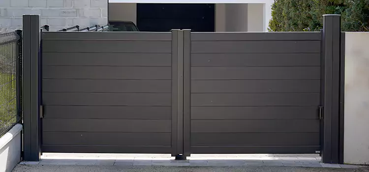 Common Residential Gate Issues We Resolve in Dodge City, KS