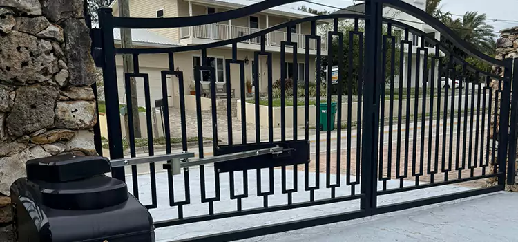 Swing Gate Opener with Keypad Dodge City
